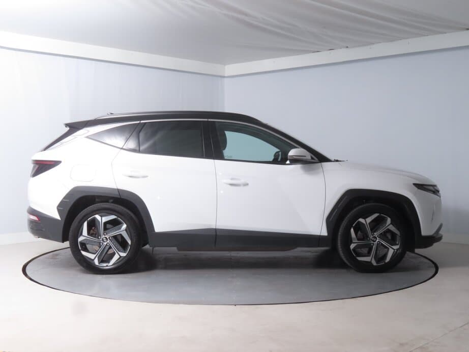 2023 Hyundai TUCSON - 8