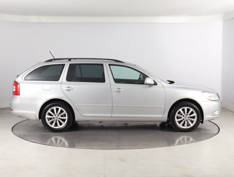 2011 Škoda OCTAVIA - 8