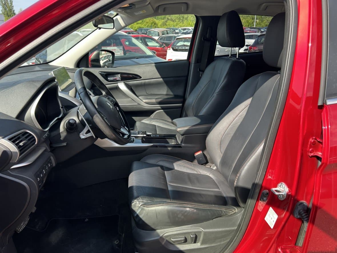 2018 Mitsubishi ECLIPSE - 9