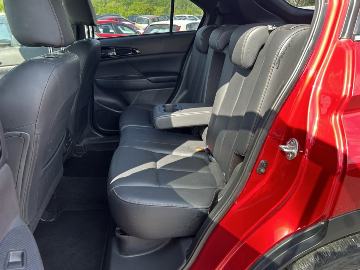 2018 Mitsubishi ECLIPSE - 10
