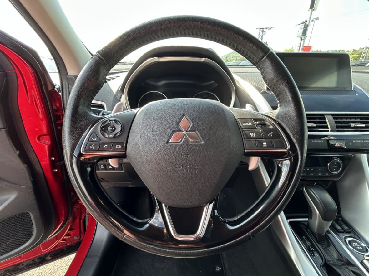 2018 Mitsubishi ECLIPSE - 13