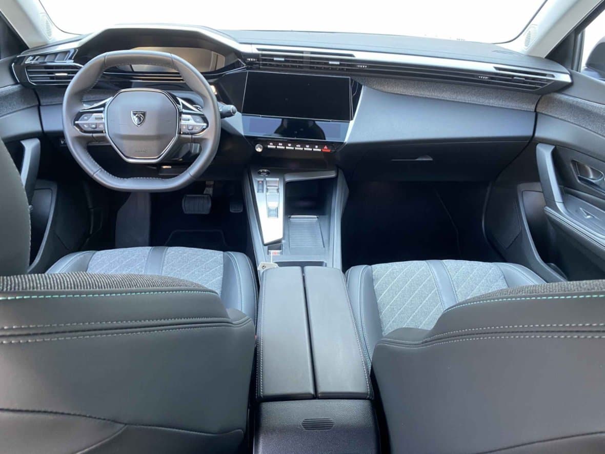 2024 Peugeot 408 - 8