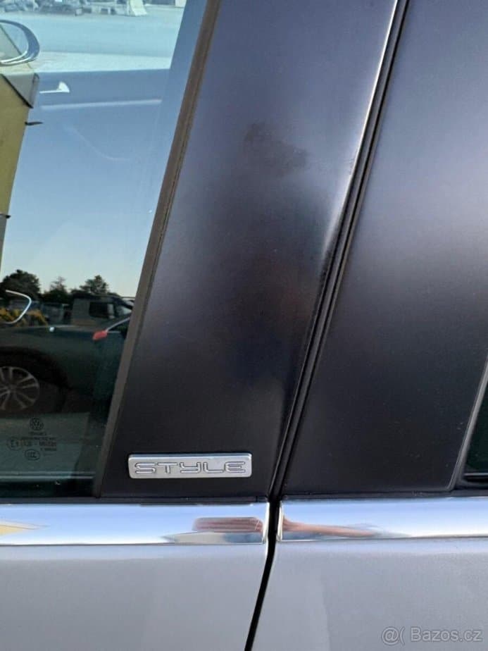 2011 Volkswagen GOLF - 14