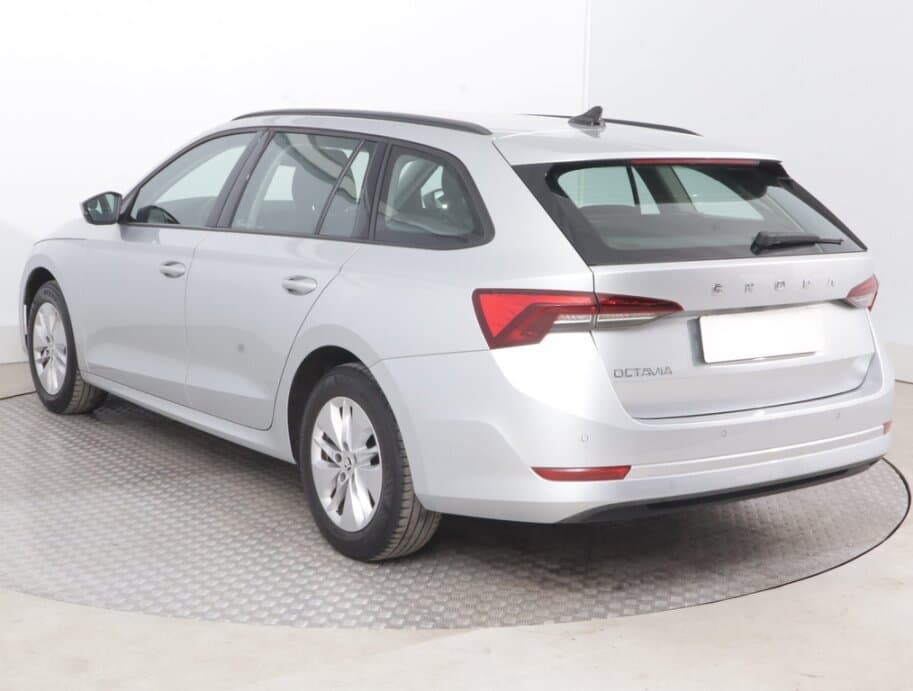 2022 Škoda OCTAVIA - 5