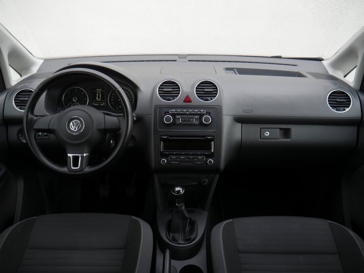 2015 Volkswagen CADDY - 8