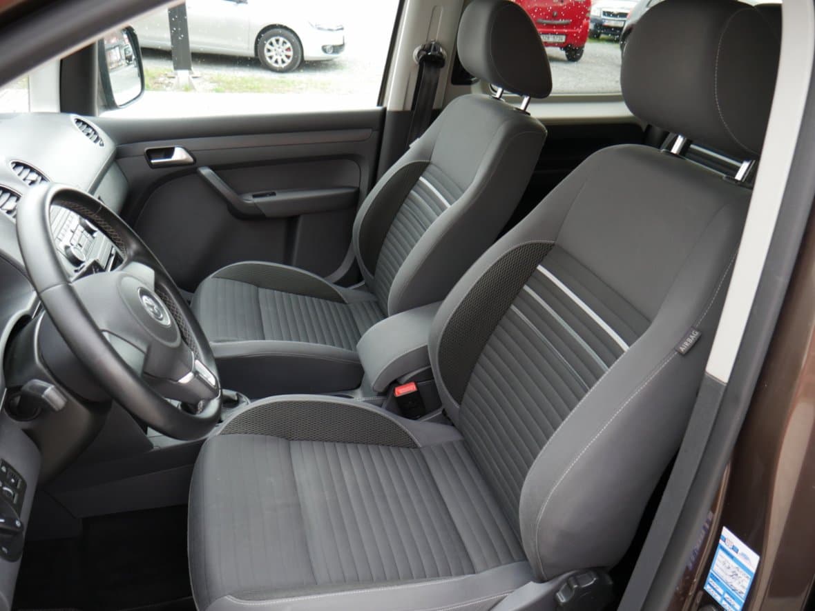 2015 Volkswagen CADDY - 9