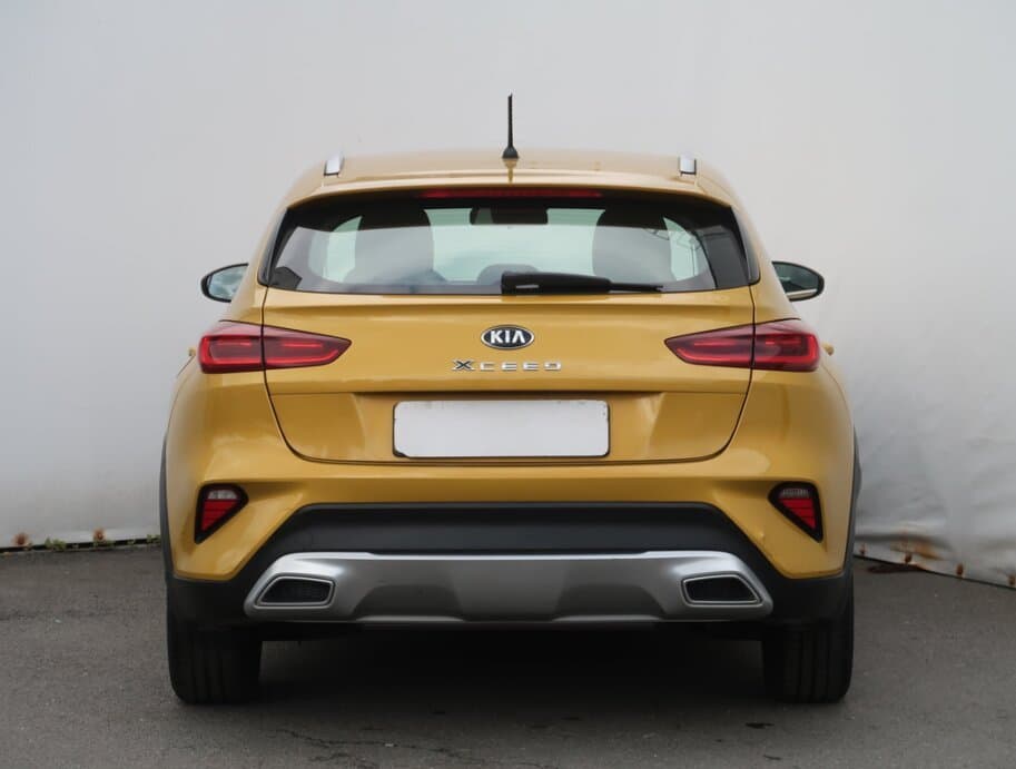 2019 Kia XCEED - 6