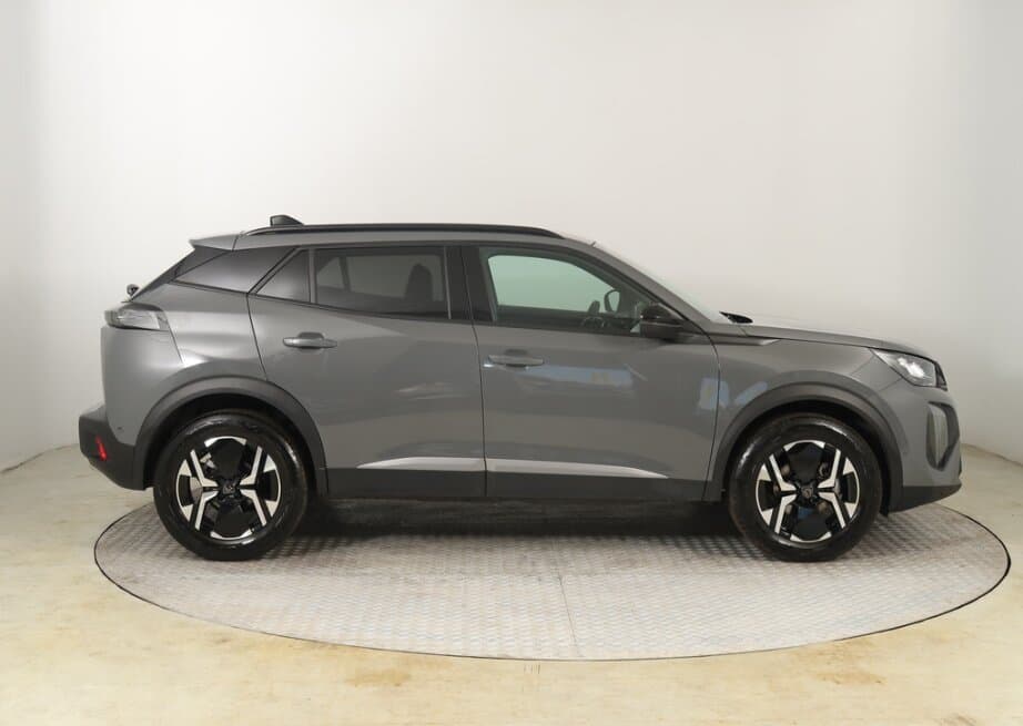 2023 Peugeot 2008 - 8