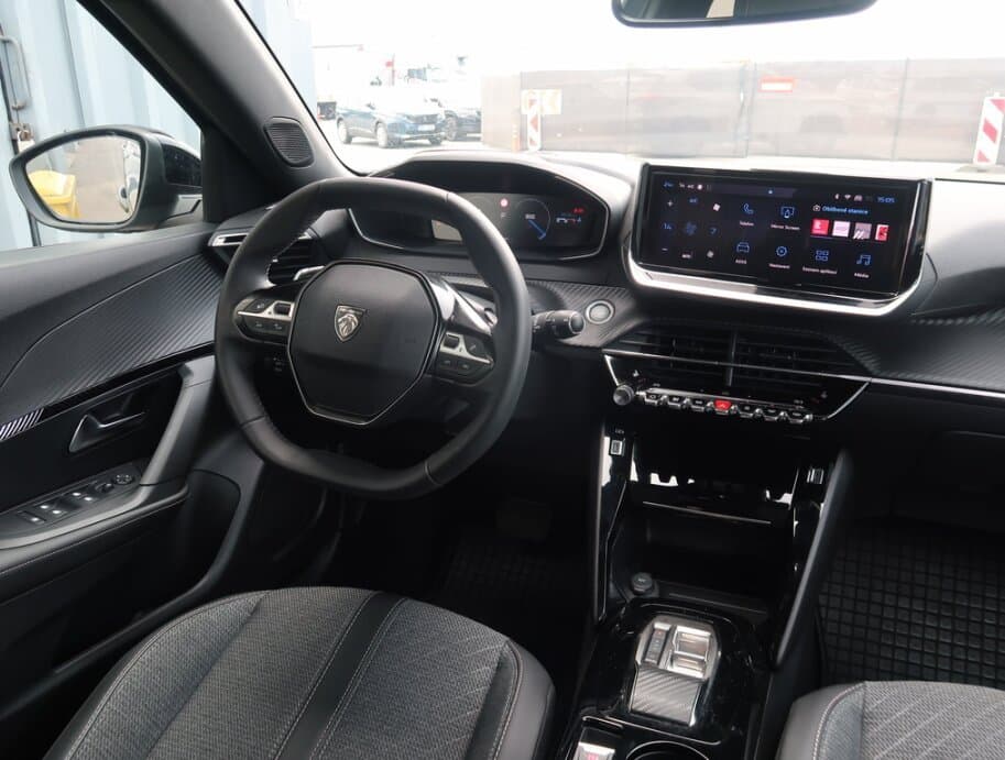 2023 Peugeot 2008 - 9