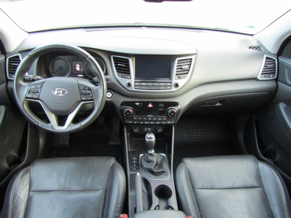 2015 Hyundai TUCSON - 8