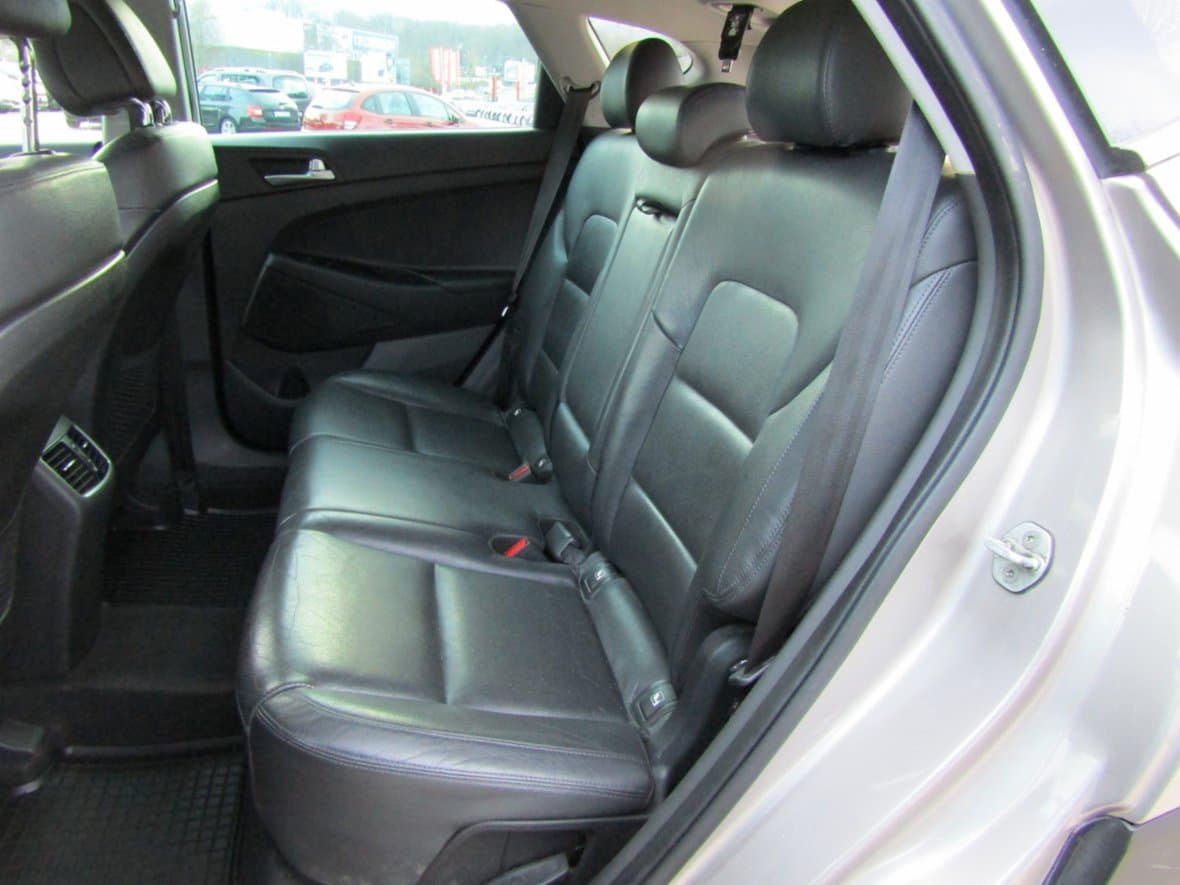 2015 Hyundai TUCSON - 11