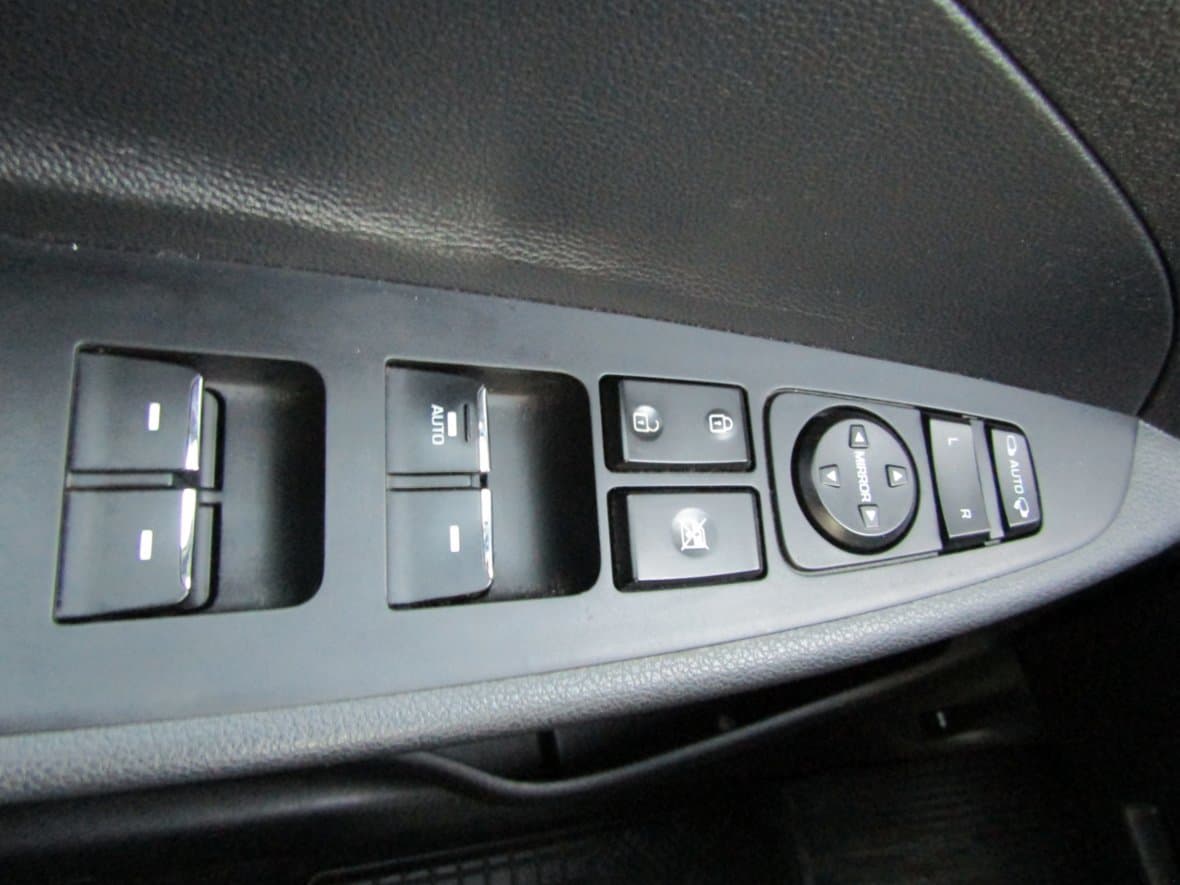 2015 Hyundai TUCSON - 13