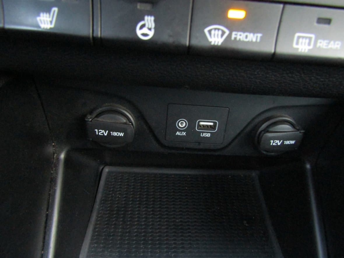 2015 Hyundai TUCSON - 16