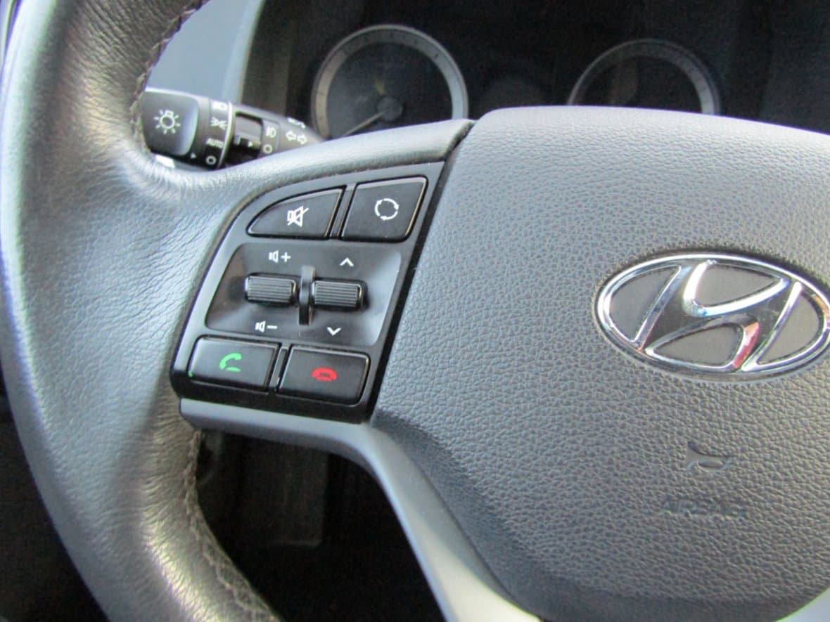 2015 Hyundai TUCSON - 18
