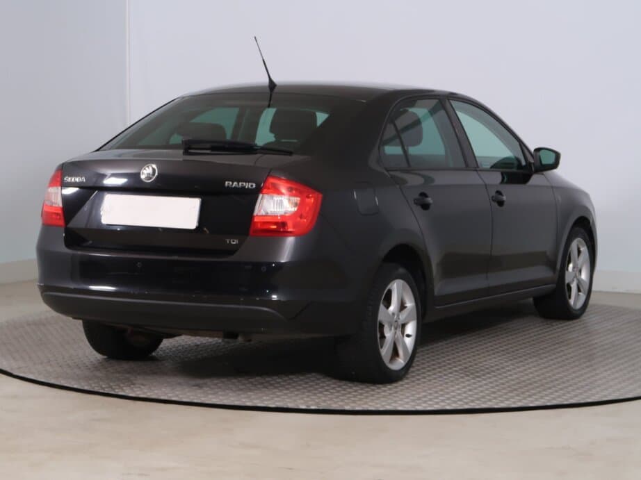 2013 Škoda RAPID - 7