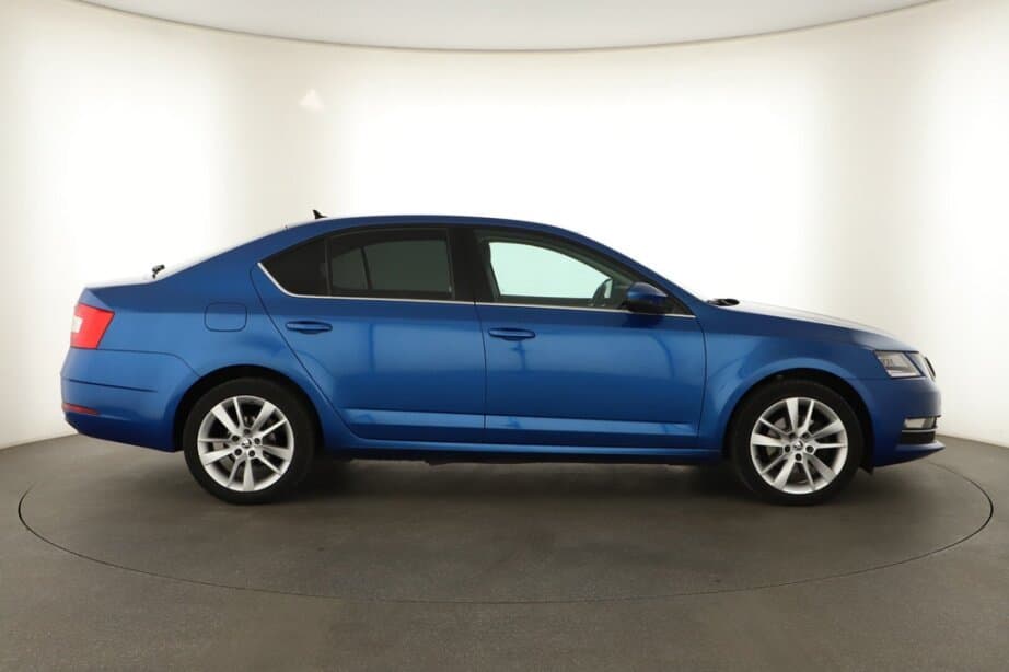 2018 Škoda OCTAVIA - 8