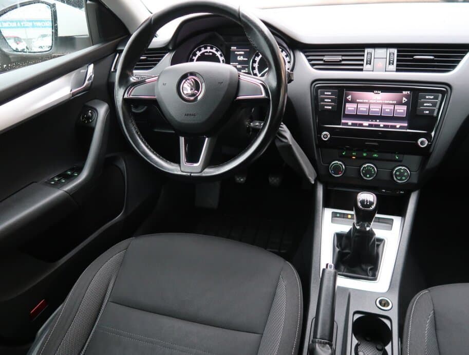2017 Škoda OCTAVIA - 9