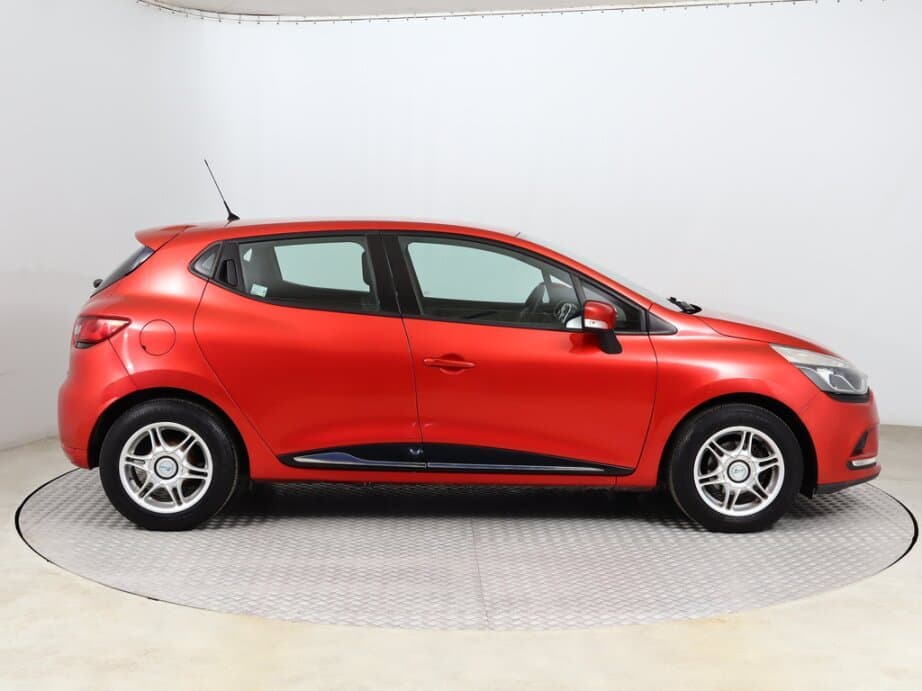 2017 Renault CLIO - 8