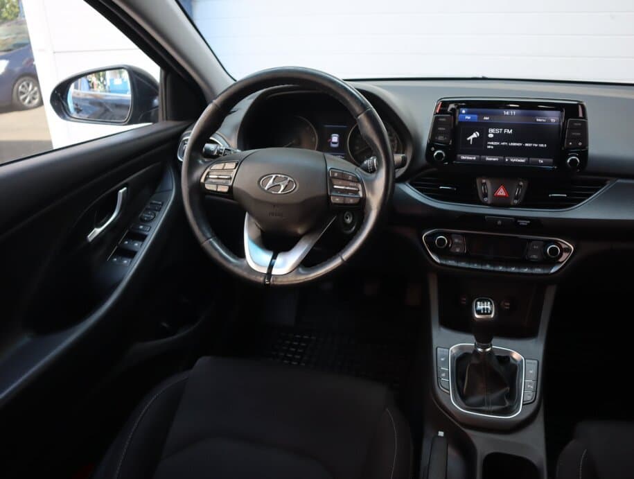 2020 Hyundai i30 - 9