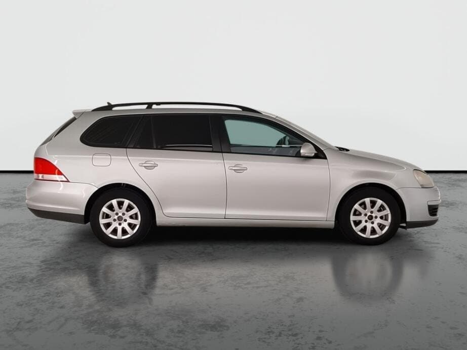 2009 Volkswagen GOLF - 8