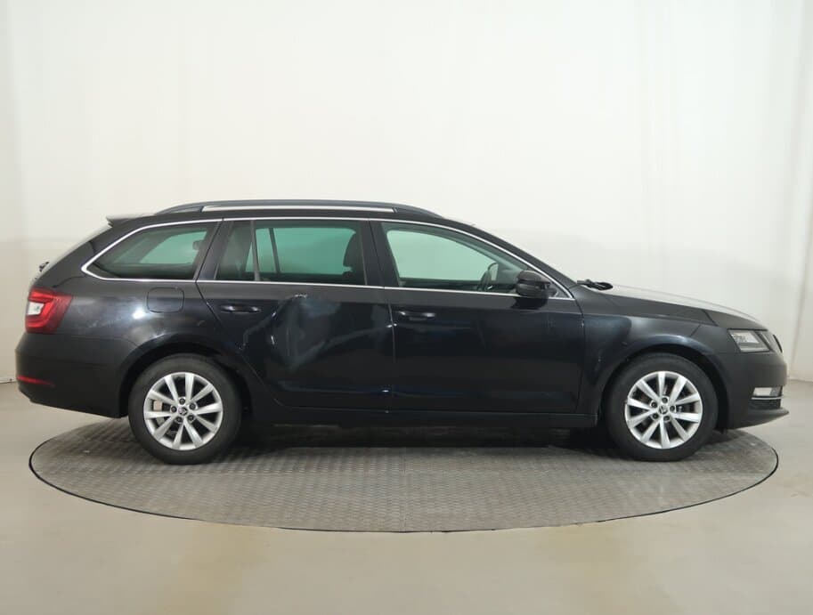 2017 Škoda OCTAVIA - 8