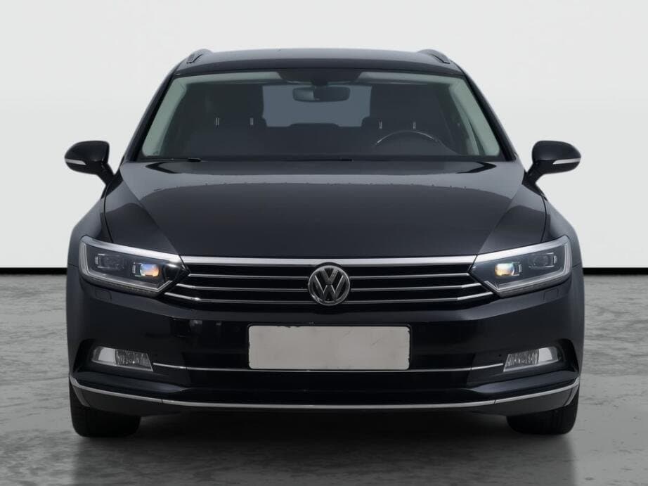 2017 Volkswagen PASSAT - 2