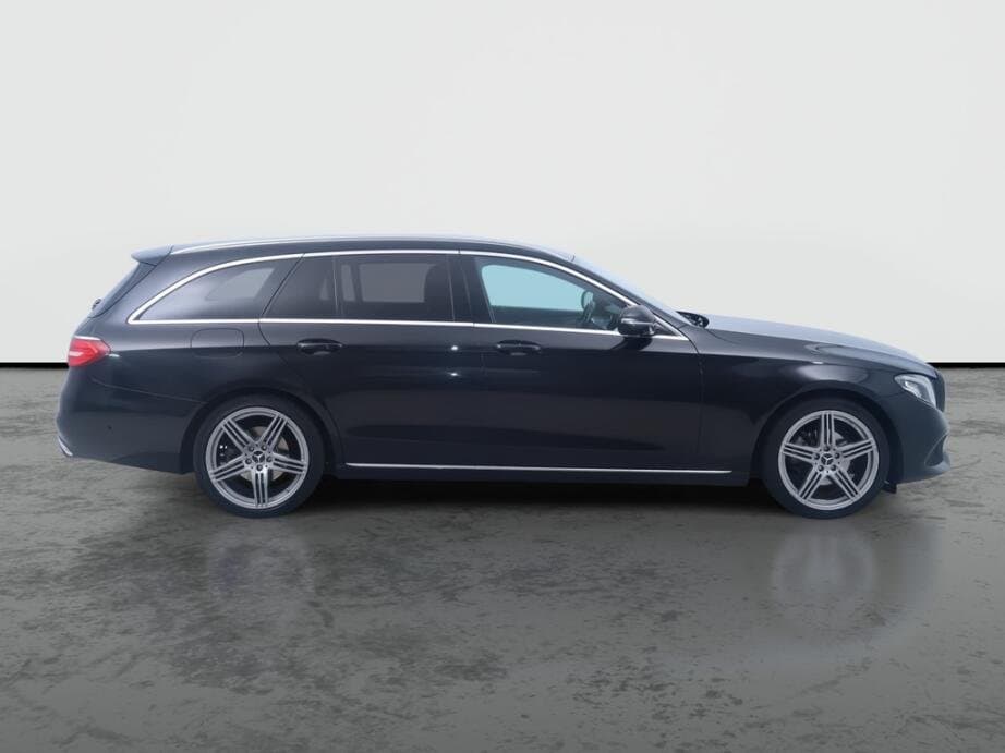 2017 Mercedes-Benz E-CLASS - 8