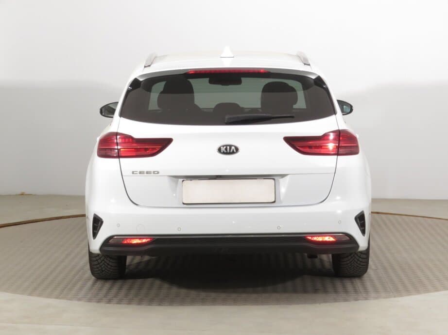 2018 Kia CEE'D - 6