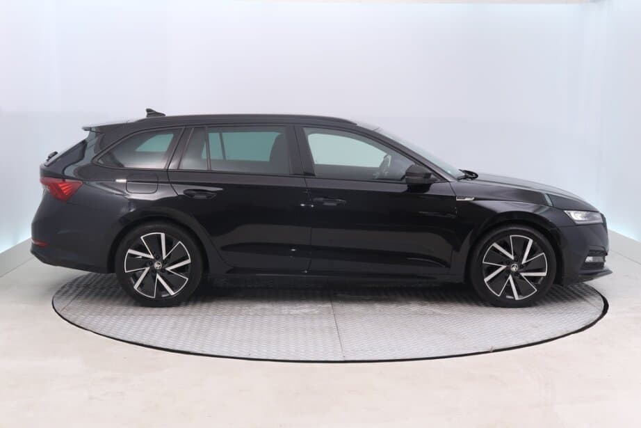 2022 Škoda OCTAVIA - 8