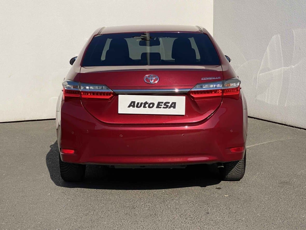 2016 Toyota COROLLA - 5