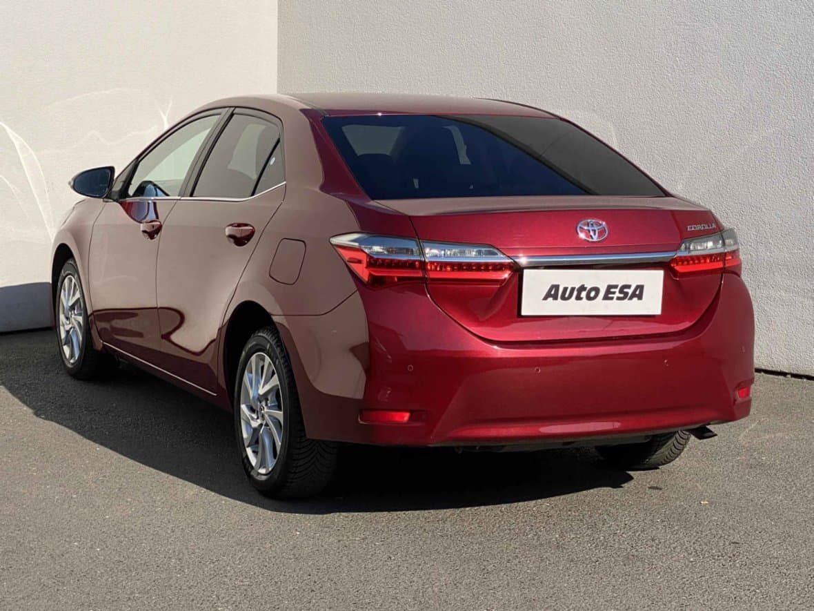 2016 Toyota COROLLA - 6