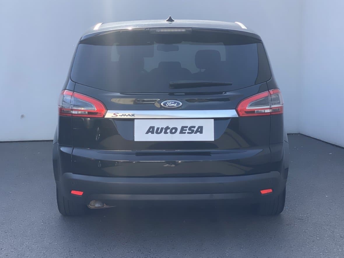 2012 Ford S-MAX - 5