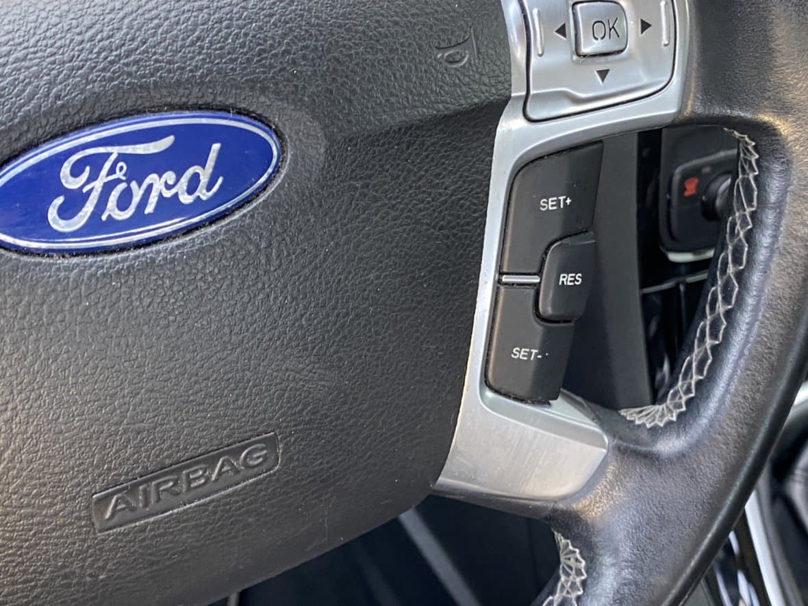 2012 Ford S-MAX - 13