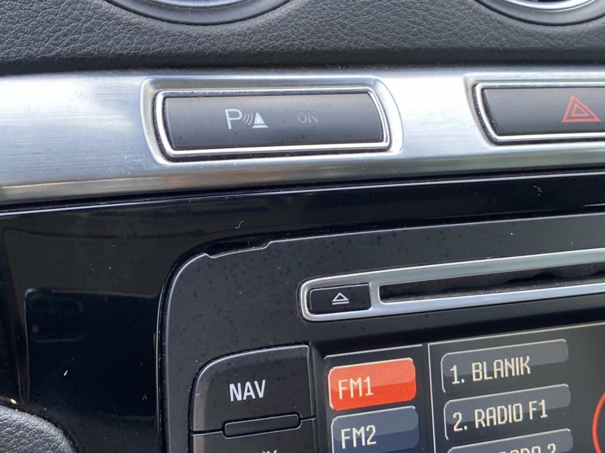 2012 Ford S-MAX - 18