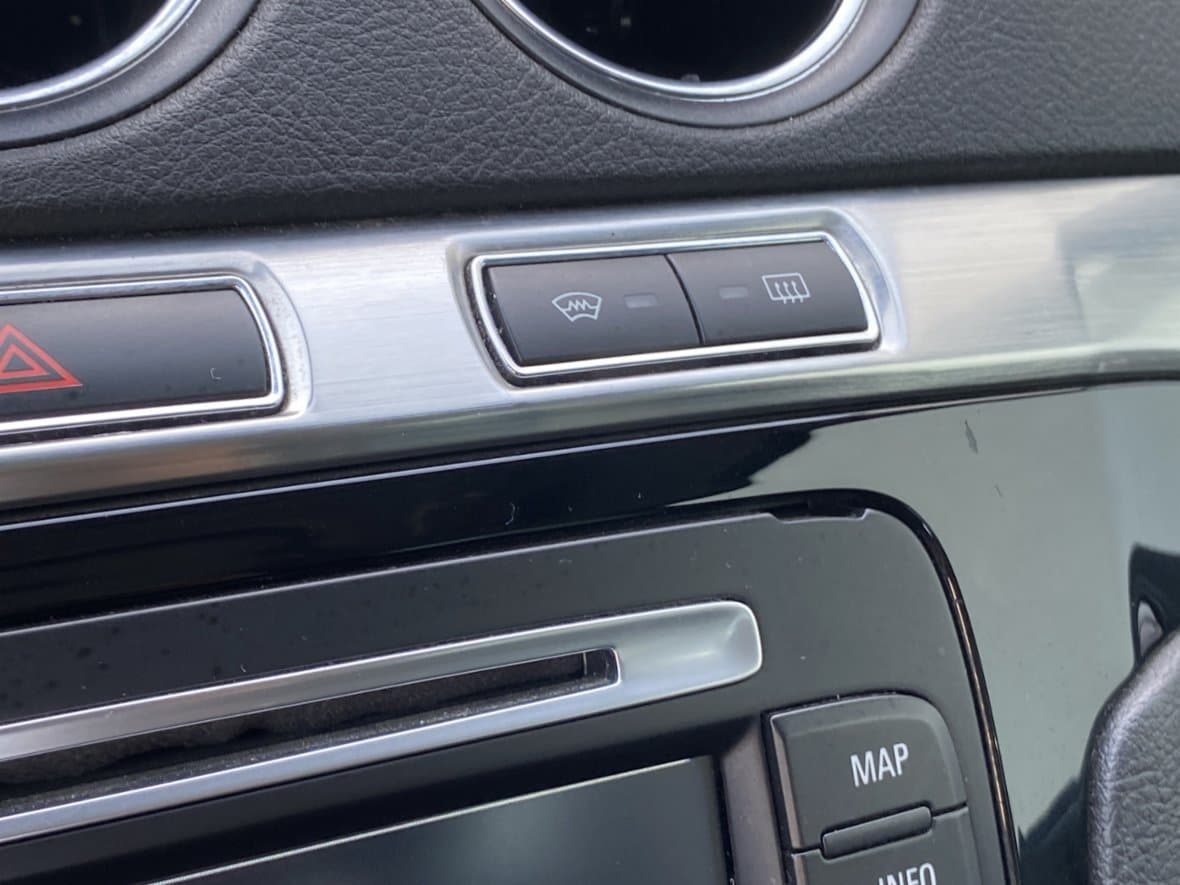 2012 Ford S-MAX - 19