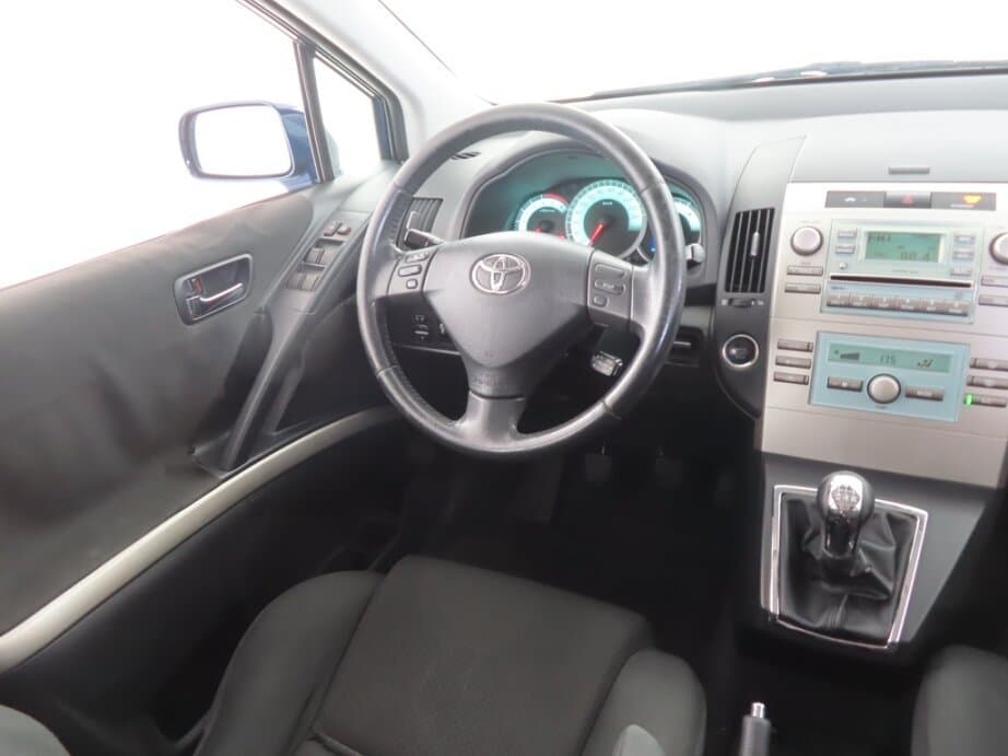 2004 Toyota OSTATNÍ - 9