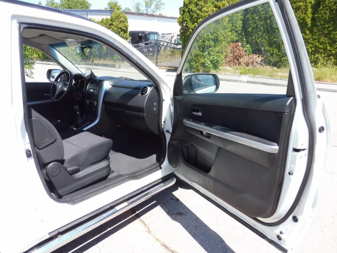 Suzuki VITARA - 5