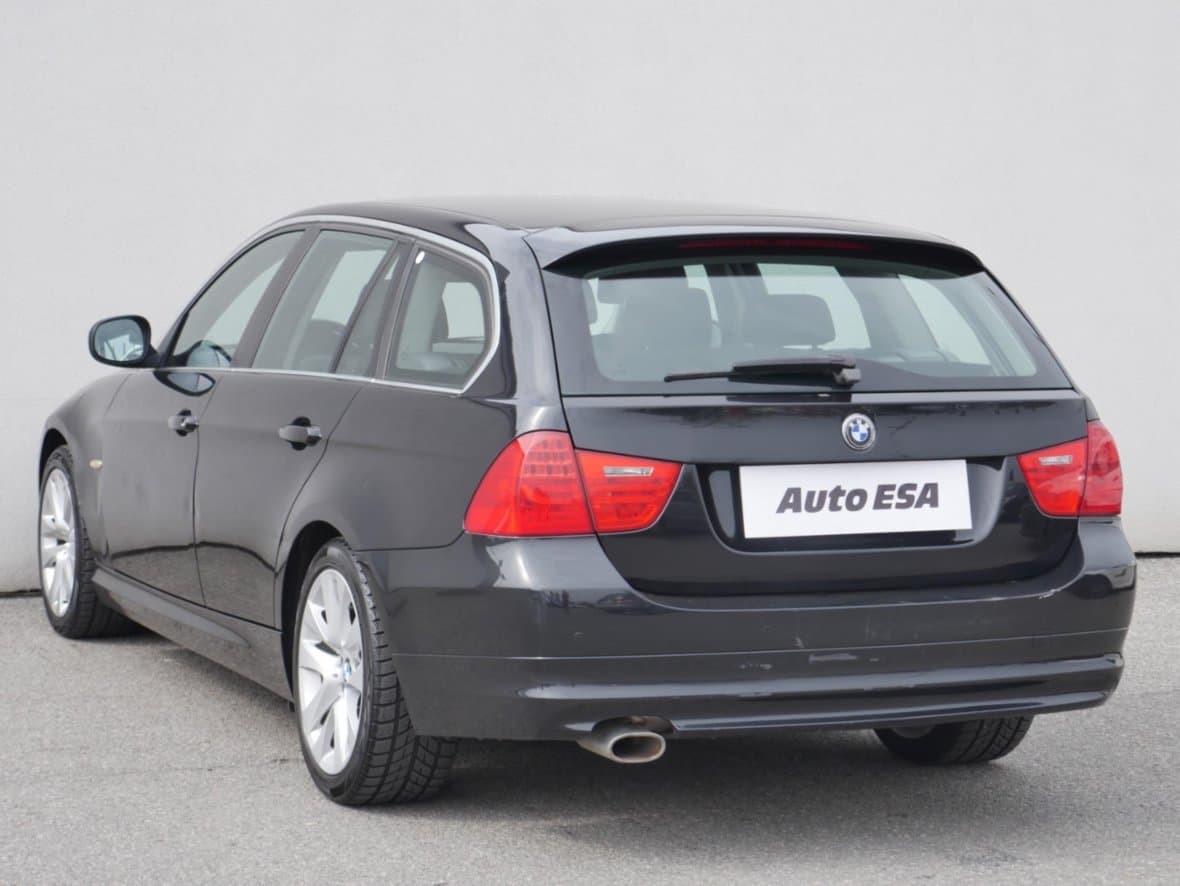 2012 BMW 3-SERIES - 6