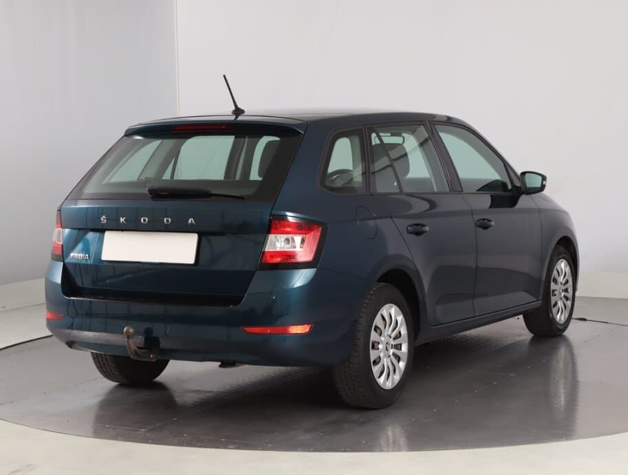 2021 Škoda FABIA - 7