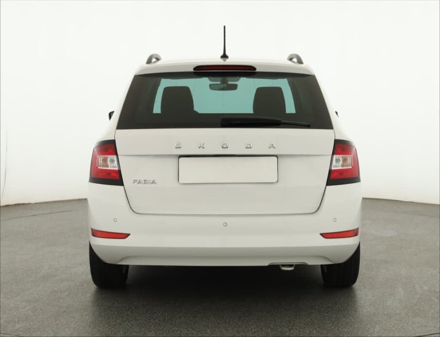 2021 Škoda FABIA - 6