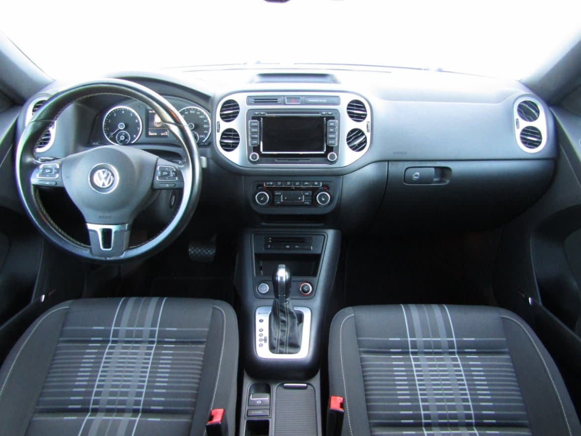 2015 Volkswagen TIGUAN - 8