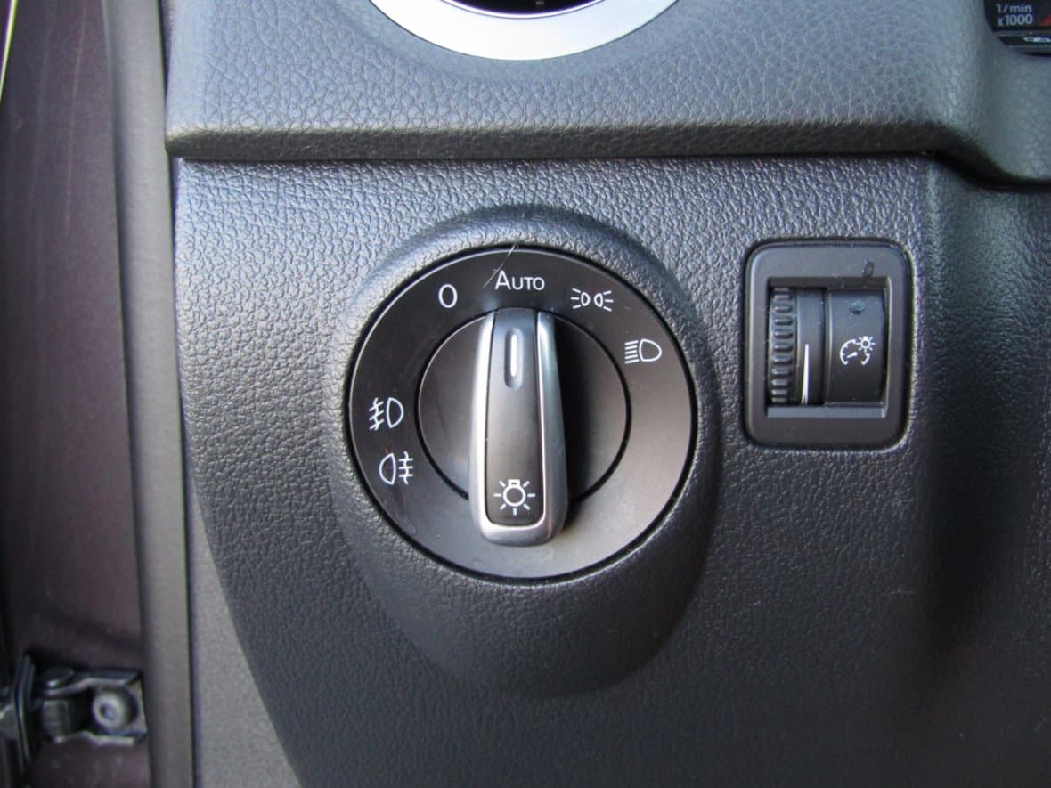 2015 Volkswagen TIGUAN - 12