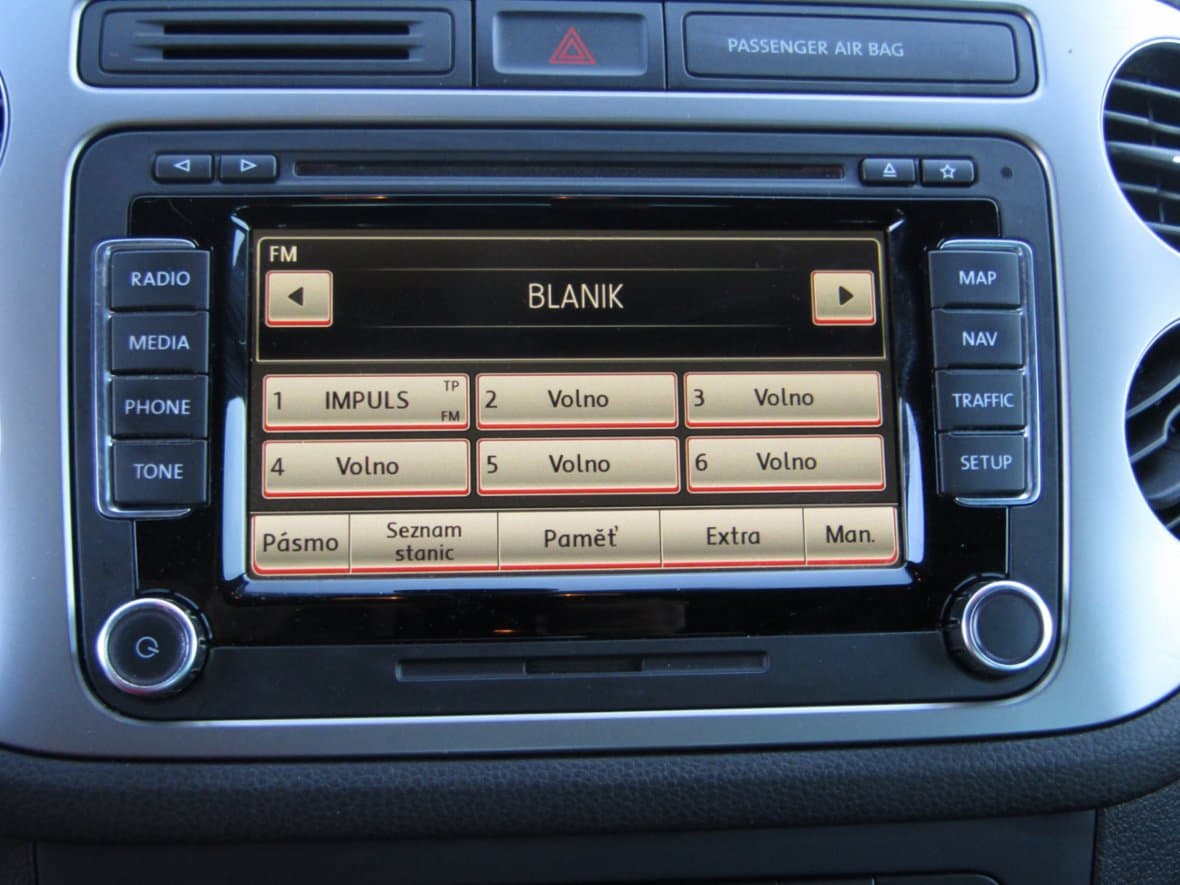2015 Volkswagen TIGUAN - 15