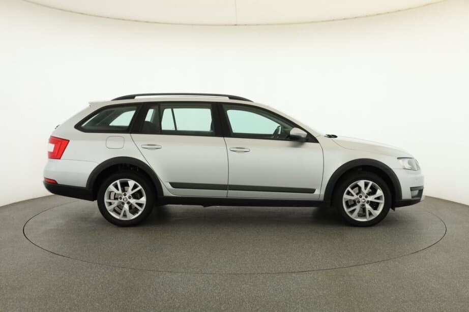 2015 Škoda OCTAVIA - 8