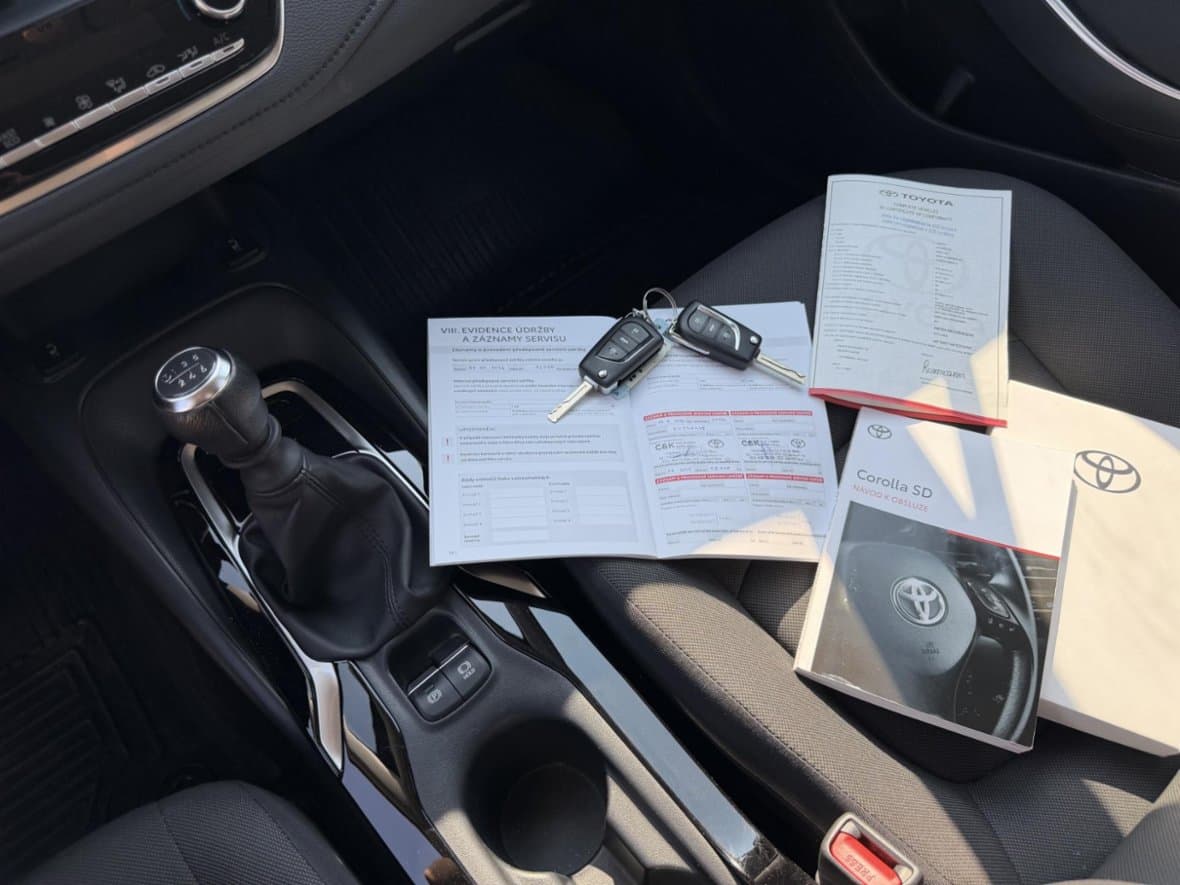 2023 Toyota COROLLA - 15