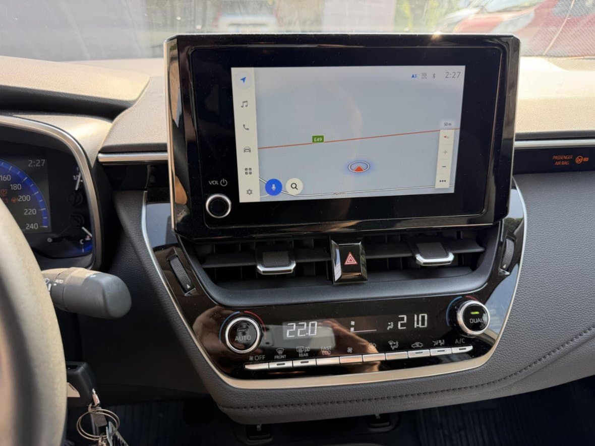 2023 Toyota COROLLA - 16