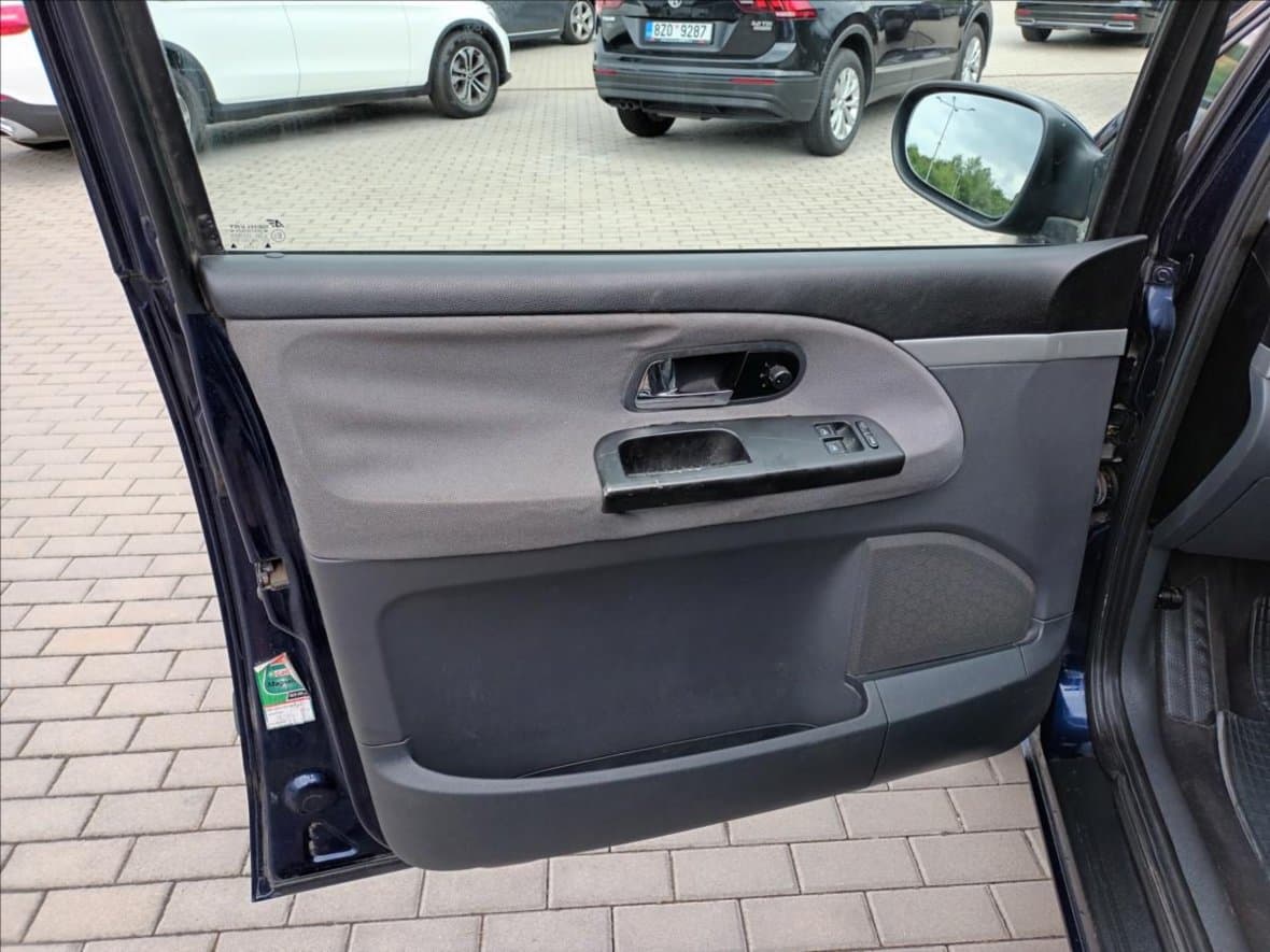 2001 Ford GALAXY - 16