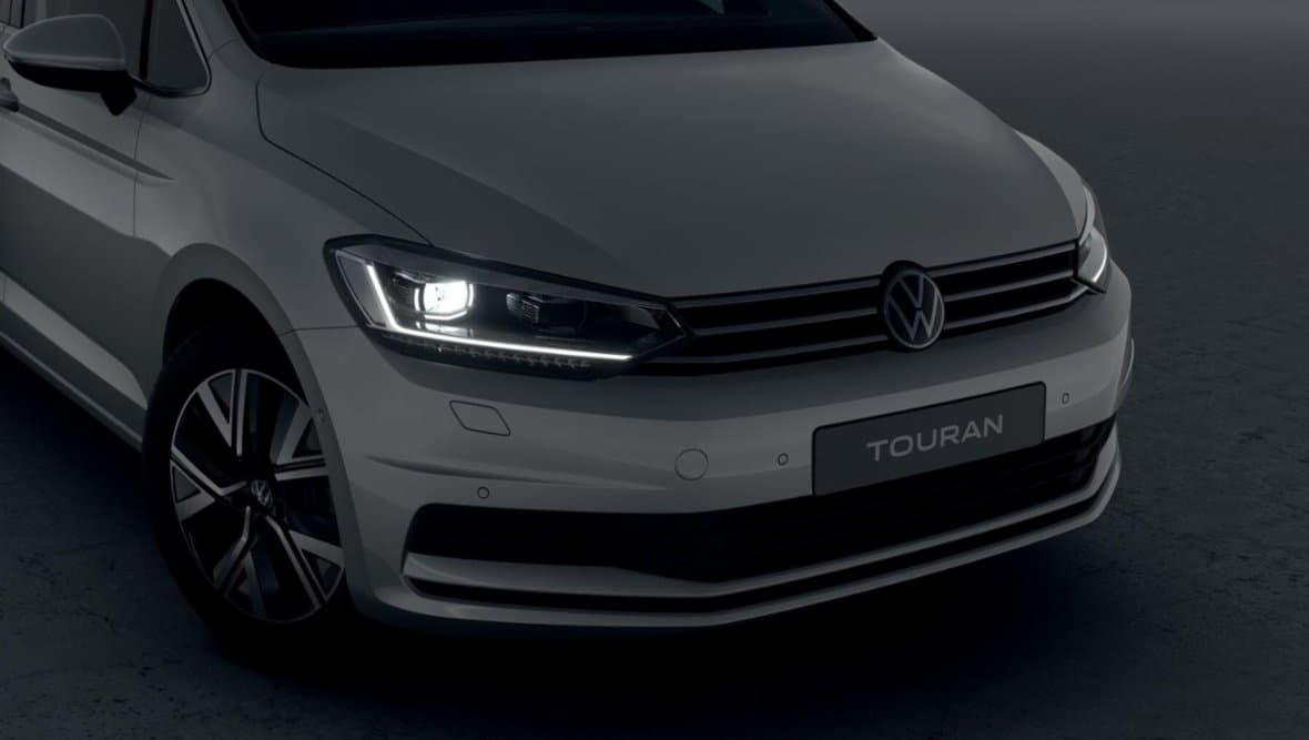 Volkswagen Touran - 4