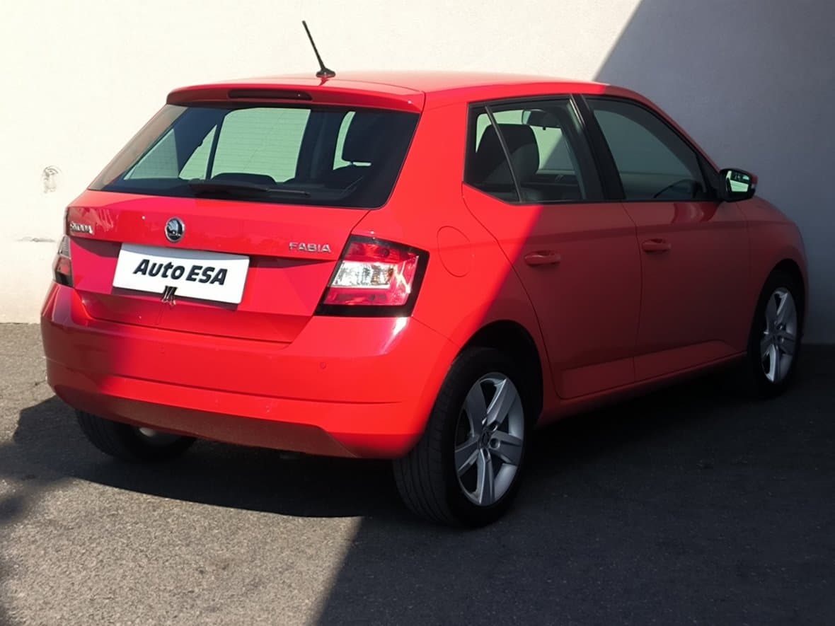 2017 Škoda FABIA - 4