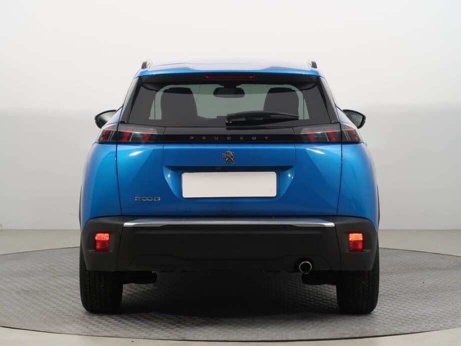 2021 Peugeot 2008 - 6
